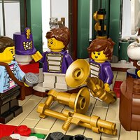 Конструктор LEGO Icons 11371 Торговая улица - Превью изображения №7 — Интернет-магазин Time-Shop