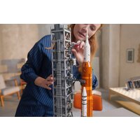 Конструктор LEGO Icons 10341 Космическая пусковая система NASA Artemis - Превью изображения №15 — Интернет-магазин Time-Shop