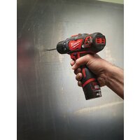 Дрель-шуруповерт Milwaukee M12 BDD-202C 4933441915 (с 2-мя АКБ, кейс) - Превью изображения №5 — Интернет-магазин Time-Shop