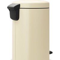 Мусорное ведро Brabantia Pedal Bin NewIcon 12 л (миндальный) - Превью изображения №3 — Интернет-магазин Time-Shop