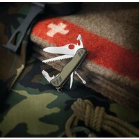 Мультитул Victorinox Swiss Soldier's knife 08 (0.8461.MWCH) - Превью изображения №4 — Интернет-магазин Time-Shop