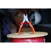 Кусачки боковые (бокорезы) NWS VDE 137-49-VDE-200 - Превью изображения №8 — Интернет-магазин Time-Shop