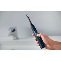 Электрическая зубная щетка Philips HX6871/47 - Превью изображения №4 — Интернет-магазин Time-Shop