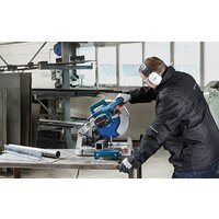 Монтажная (отрезная) пила Bosch GCD 12 JL Professional [0601B28000] - Превью изображения №2 — Интернет-магазин Time-Shop