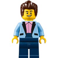 Конструктор LEGO Creator 10260 Ресторанчик в центре - Превью изображения №22 — Интернет-магазин Time-Shop