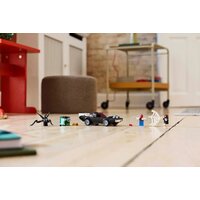 Конструктор LEGO Super Heroes Человек-паук против Венома на маслкаре 76309 - Превью изображения №11 — Интернет-магазин Time-Shop