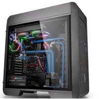 Корпус Thermaltake Core V71 версия с закаленным стеклом CA-1B6-00F1WN-04 - Превью изображения №3 — Интернет-магазин Time-Shop