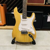 Электрогитара Fabio ST100 N - Превью изображения №2 — Интернет-магазин Time-Shop