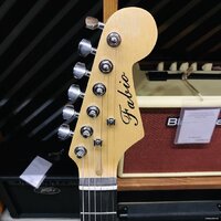 Электрогитара Fabio ST100 N - Превью изображения №6 — Интернет-магазин Time-Shop