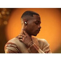 Наушники Bose QuietComfort Ultra Earbuds 2nd Gen (черный/золотистый) - Превью изображения №8 — Интернет-магазин Time-Shop