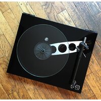 Виниловый проигрыватель Rega Planar 3 (черный) - Превью изображения №3 — Интернет-магазин Time-Shop