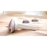 Фотоэпилятор Philips Lumea Prestige BRI947/00 - Превью изображения №13 — Интернет-магазин Time-Shop