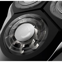 Электробритва Polaris PMR 0304R Wet&Dry PRO 5 Blades - Превью изображения №7 — Интернет-магазин Time-Shop
