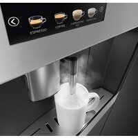 Кофемашина Smeg CMS4303X - Превью изображения №3 — Интернет-магазин Time-Shop