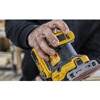 Виброшлифмашина DeWalt DCW200N (без АКБ) - Превью изображения №7 — Интернет-магазин Time-Shop