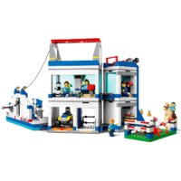 Конструктор LEGO City 60372 Полицейская тренировочная академия - Превью изображения №2 — Интернет-магазин Time-Shop
