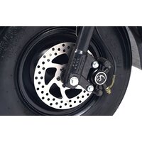 Электроскутер Yakama АР-Н0006B (черный) - Превью изображения №5 — Интернет-магазин Time-Shop