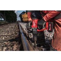 Гайковерт Milwaukee M18 ONEFHIWF1-802X 4933499254 (с 2-мя АКБ, кейс) - Превью изображения №4 — Интернет-магазин Time-Shop
