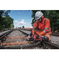 Гайковерт Milwaukee M18 ONEFHIWF1-802X 4933499254 (с 2-мя АКБ, кейс) - Превью изображения №5 — Интернет-магазин Time-Shop