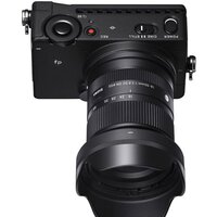 Объектив Sigma 18-50mm F2.8 DC DN Contemporary для Canon RF - Превью изображения №4 — Интернет-магазин Time-Shop