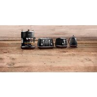 Электрический чайник DeLonghi KBOV 2001.BK - Превью изображения №6 — Интернет-магазин Time-Shop