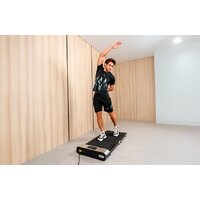 Электрическая беговая дорожка Orlauf Rook (черный) - Превью изображения №10 — Интернет-магазин Time-Shop