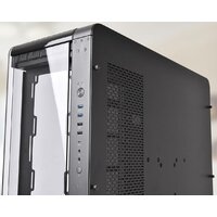 Корпус Thermaltake Core P8 TG CA-1Q2-00M1WN-00 - Превью изображения №9 — Интернет-магазин Time-Shop
