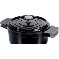 Beka Cook'on 13391204