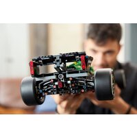 Конструктор LEGO Technic 42240 Aston Martin Aramco AMR25 F1 - Превью изображения №11 — Интернет-магазин Time-Shop