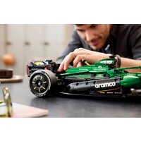Конструктор LEGO Technic 42240 Aston Martin Aramco AMR25 F1 - Превью изображения №13 — Интернет-магазин Time-Shop