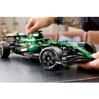 Конструктор LEGO Technic 42240 Aston Martin Aramco AMR25 F1 - Превью изображения №16 — Интернет-магазин Time-Shop