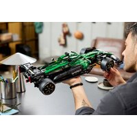 Конструктор LEGO Technic 42240 Aston Martin Aramco AMR25 F1 - Превью изображения №18 — Интернет-магазин Time-Shop