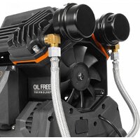 Компрессор Daewoo Power DAC 180S Li (с 2-мя АКБ) - Превью изображения №11 — Интернет-магазин Time-Shop