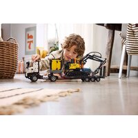 Конструктор LEGO Technic Грузовик Volvo FMX и электрический экскаватор EC230 42175 - Превью изображения №8 — Интернет-магазин Time-Shop