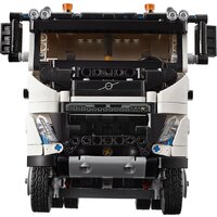 Конструктор LEGO Technic Грузовик Volvo FMX и электрический экскаватор EC230 42175 - Превью изображения №4 — Интернет-магазин Time-Shop