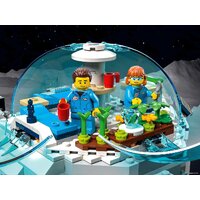 Конструктор LEGO City 60350 Лунная научная база - Превью изображения №9 — Интернет-магазин Time-Shop
