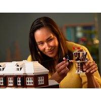 Конструктор LEGO Ideas 21330 Один дома - Превью изображения №52 — Интернет-магазин Time-Shop