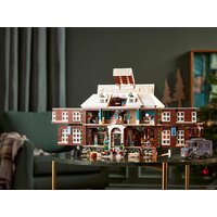 Конструктор LEGO Ideas 21330 Один дома - Превью изображения №41 — Интернет-магазин Time-Shop