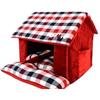 Лежанки, домики, когтеточки для кошек и собак