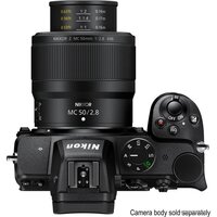 Объектив Nikon NIKKOR Z MC 50mm f/2.8 - Превью изображения №7 — Интернет-магазин Time-Shop