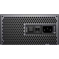 Блок питания GameMax RGB-1050 Pro - Превью изображения №9 — Интернет-магазин Time-Shop