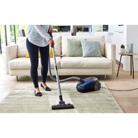 Пылесос Philips FC8240/09 - Превью изображения №10 — Интернет-магазин Time-Shop