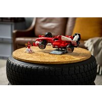 Конструктор LEGO Icons 11375 Ferrari F2004 & Michael Schumacher - Превью изображения №14 — Интернет-магазин Time-Shop