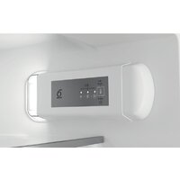 Холодильник Whirlpool WHC20 T121 - Превью изображения №6 — Интернет-магазин Time-Shop