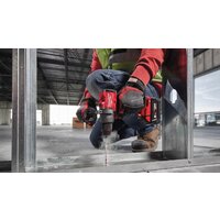 Дрель-шуруповерт Milwaukee M18 FDD3-402C 4933492472 (с 2-мя АКБ, кейс) - Превью изображения №8 — Интернет-магазин Time-Shop