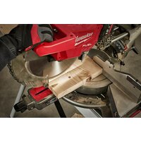 Торцовочная пила Milwaukee M18 FUEL M18FMS305-0 4933471205 (без АКБ) - Превью изображения №10 — Интернет-магазин Time-Shop
