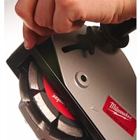 Штроборез Milwaukee WCE 30 [4933383855] - Превью изображения №5 — Интернет-магазин Time-Shop