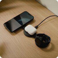 Беспроводное зарядное Satechi OntheGo 3-in-1 Charger ST-QTG31K (черный) - Превью изображения №6 — Интернет-магазин Time-Shop