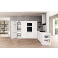 Холодильник Whirlpool WHC20 T573 P - Превью изображения №2 — Интернет-магазин Time-Shop