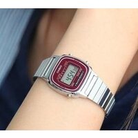 Наручные часы Casio Collection LA-670WA-4E - Превью изображения №3 — Интернет-магазин Time-Shop
